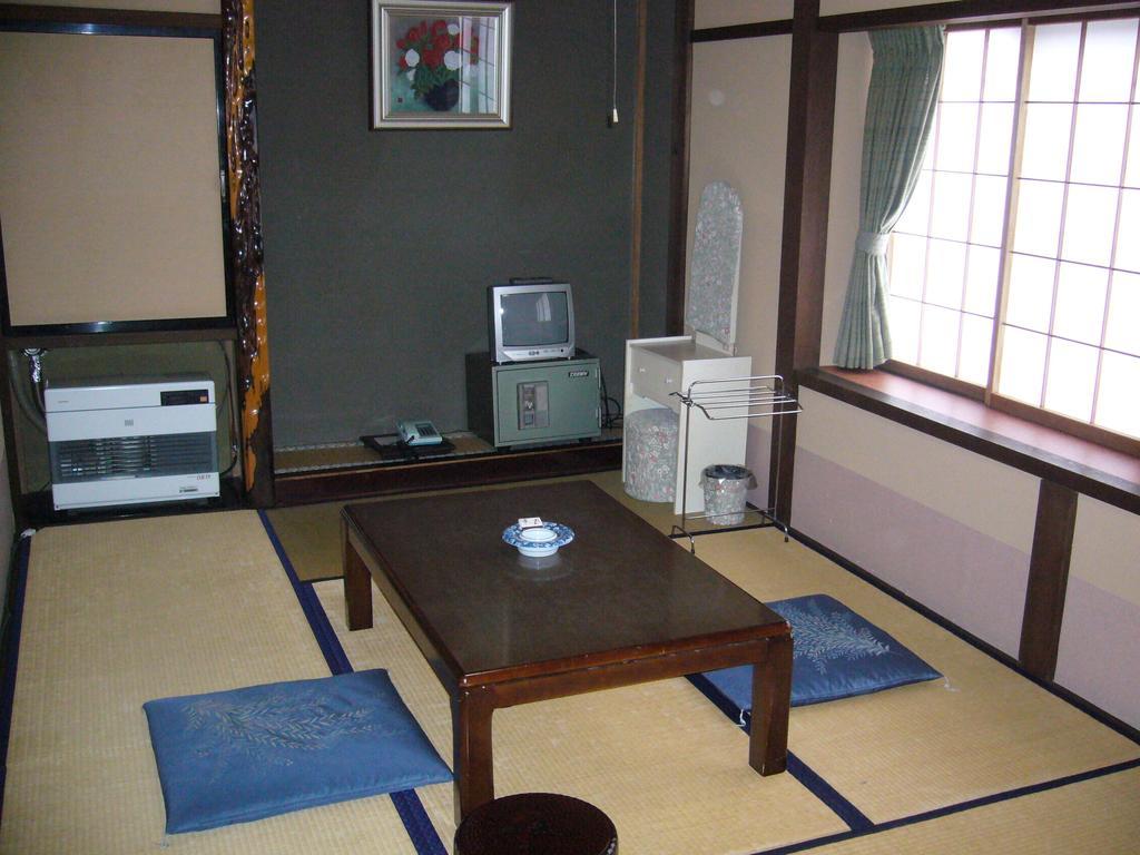 Shitanda Hotell Takayama  Rom bilde